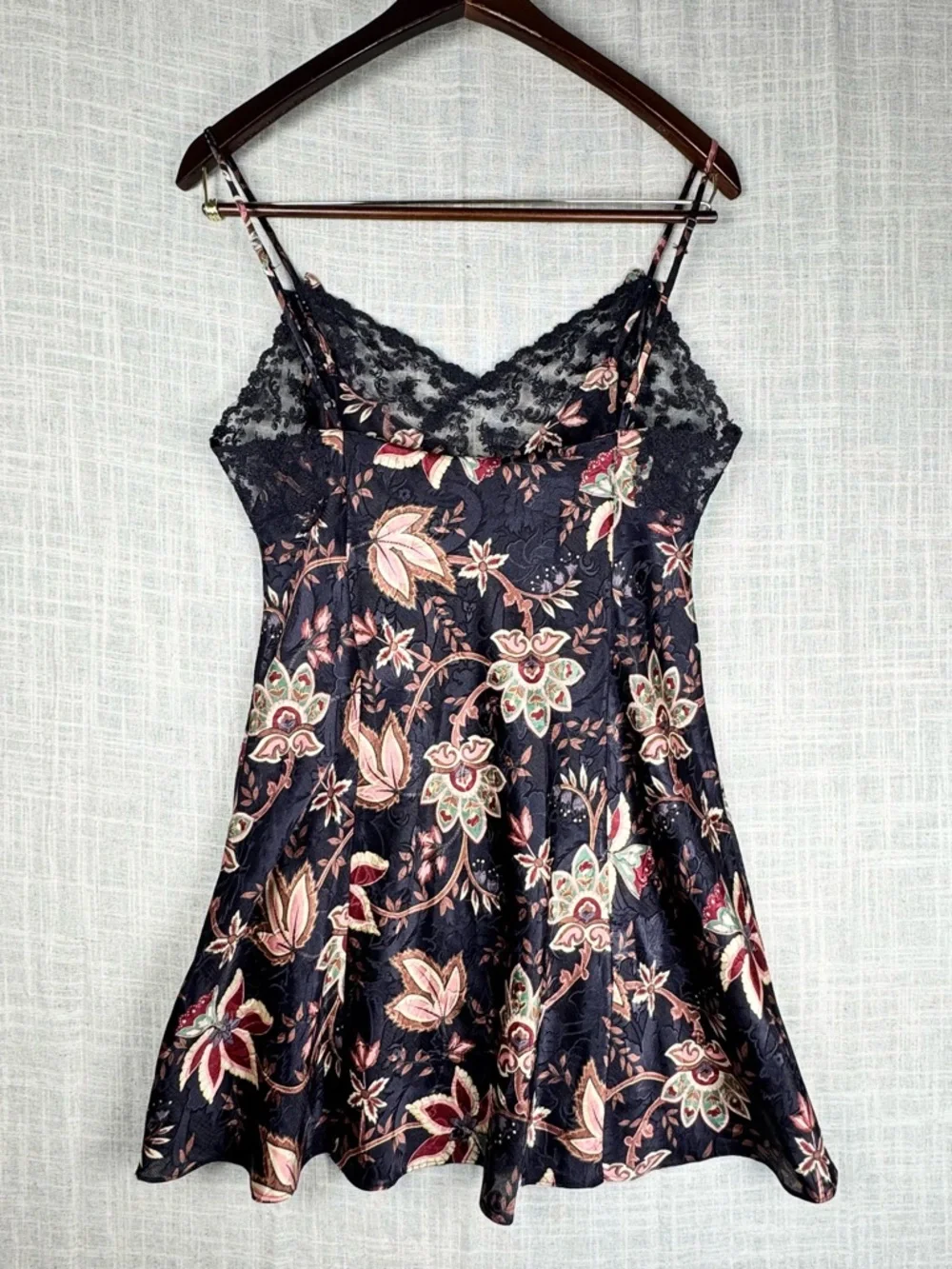 Vintage VS Gold Label Floral Lace Slip Babydoll Dress M